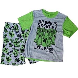 Minecraft Creeper 2 Piece Pajama Set Short Sleeve and Shorts Creeper Size 10
